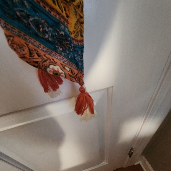 Violets & Roses Kimono - Picture 3 of 6